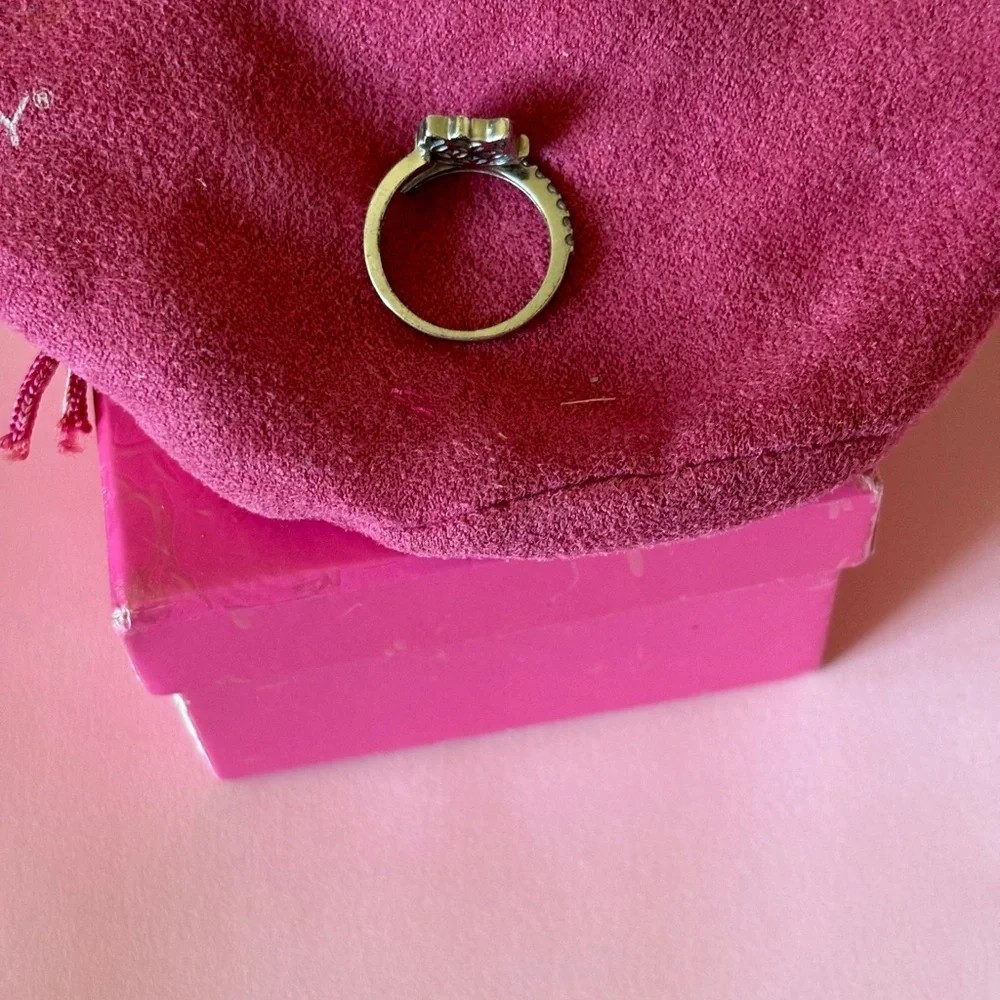 🌸SANRIO HELLO KITTY RING BY DIAMONIQUE🌸 - Picture 5 of 7